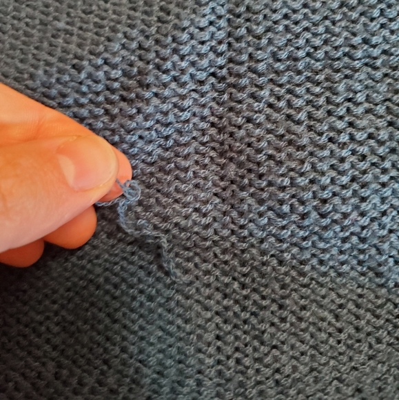 Badgley Mischka Honeycomb Stitch Collar Scarf With Faux Chinchilla - Picture 7 of 8